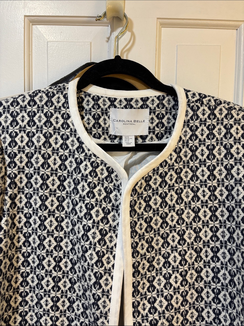 Open Front Blazer - Picture 2 of 11